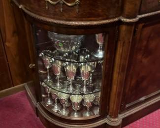 Traditional Burl Wood Sideboard with Glass Display Cabinets