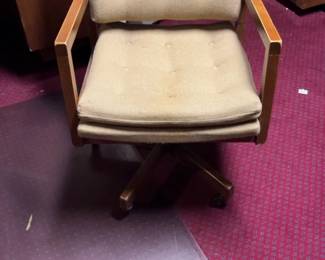 Mid-Century Modern Tufted Swivel Desk Chair