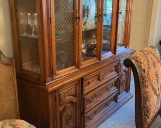 China Cabinet with Display