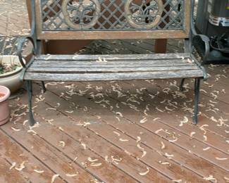 Vintage Style Ornate Wood and Cast Iron Garden Bench