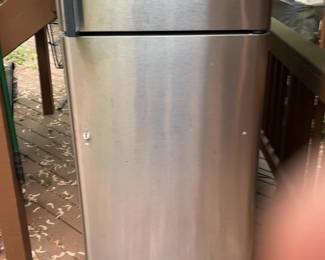 Kenmore Stainless Steel Top-Freezer Refrigerator