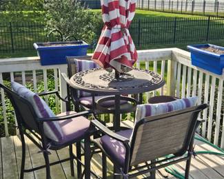 out doors table and chairs