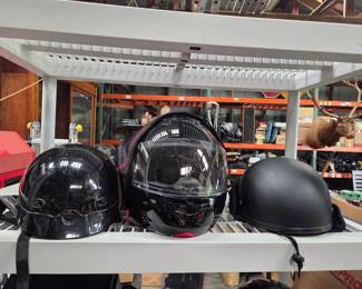 Motorcycle helmets & accessories