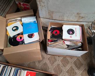 Lots of 45’s 
