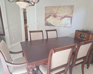 Broyhill dining table & chairs
