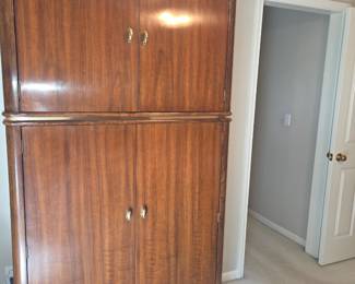 Armoire