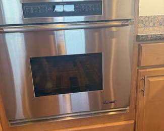 OVEN. NOT LOCATED AT THIS SALE. PLEASE INQUIRE