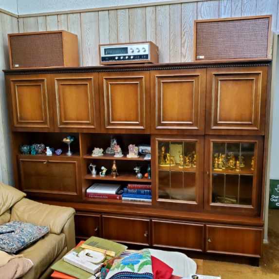 Vintage Electronics and Cabinet