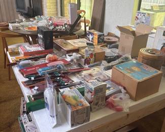 Kitchen Appliances- some brand new in boxes
