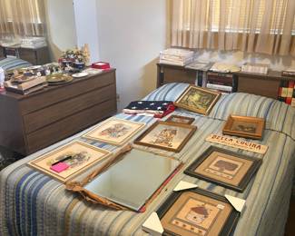 Dresser, Full Bed with headboard, Art