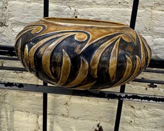 Mid century glazed pot