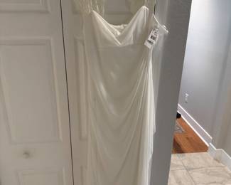 Brand new wedding dress size 12