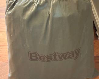 Queen size inflatable mattress 
