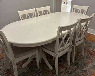 Dining room table & 6 chairs 
