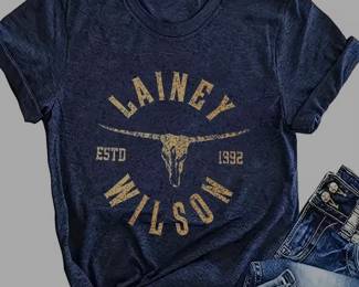 Lainey Wilson shirt