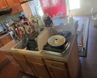 Cake pans & sheets 