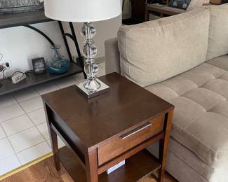 Pair of lamps and end tables 