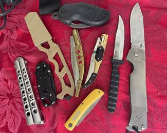 Collection of knives 