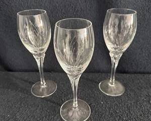 Set of 8 Etched Stemmed Wine Glasses
