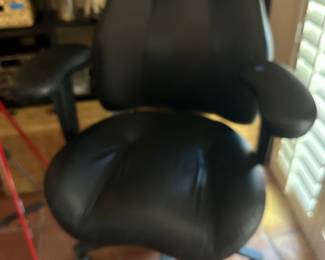 Lifeform Executive High Back Chair - New