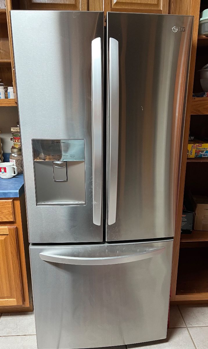 LG Refrigerator/Freezer
