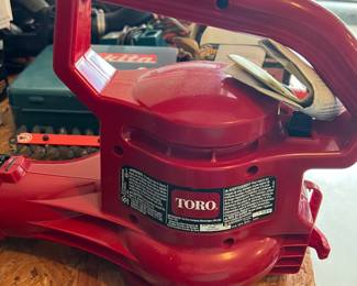 TORO