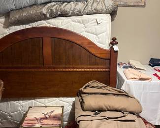 Queen Serta Mattress/Box Springs, linens, Queen headboard