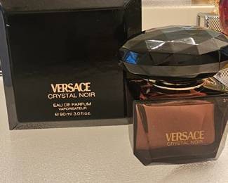 VERSACE CRYSTAL NOIR EAU DE PARFUM