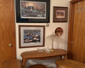 Wall Art and Matching Living Room Table Set