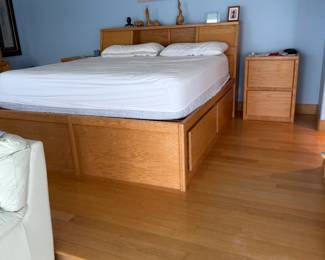 King Size Platform Bed
