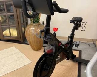 NEW PELETON