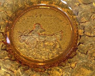 Tiara Amber Glass Nursery Rhyme Plates Set third image
