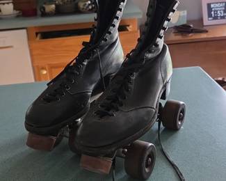 Betty Lytle by Hyde Roller Skates