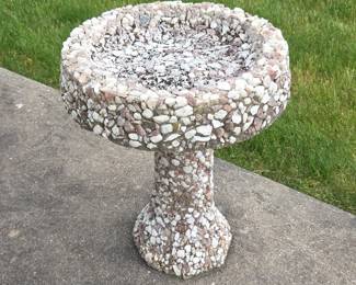 Pebble and Cement Bird Bath