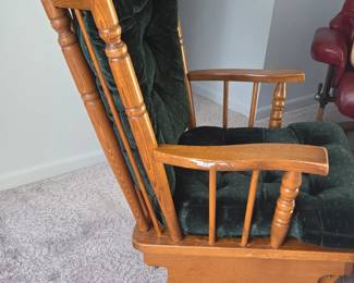 Dutchman Furniture Glider Rocker second image