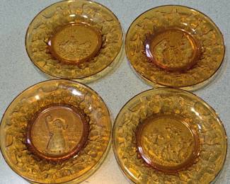 Tiara Amber Glass Nursery Rhyme Plates Set