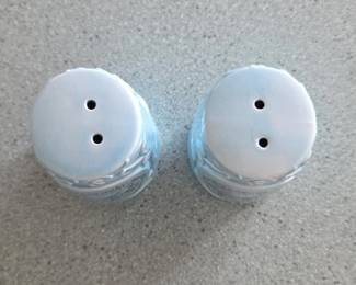 Vintage Kentucky Salt and Pepper Shakers second image