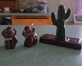Mexican Siesta Salt  Pepper Shakers fourth image