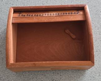 Vintage Scottie Dog Marquetry Trinket Box third image