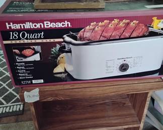 Sturdy electric roaster