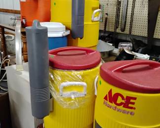 Beverage dispensers