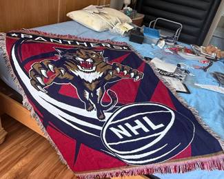 Florida Panthers NHL "Center Ice" Woven Throw Blanket