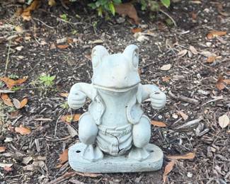 Stone Frog Garden Statue