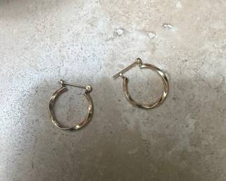Twisted Hoop Earrings
