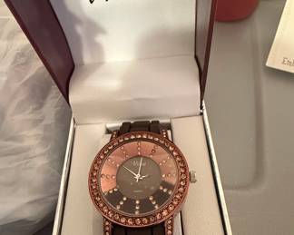Vivani Women's Quartz Watch with Crystal Bezel