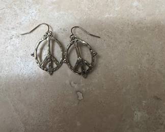 Hammered Peace Sign Dangle Earrings