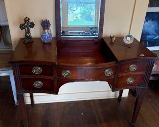 Mahogany vanity/writing desk with flip up mirror