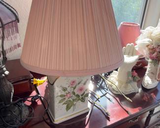 Vintage Ceramic Table Lamp with Pink Roses and Gold Trim