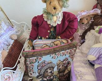 The Bearington Collection Teddy Bear with Floral Tapestry Pouches