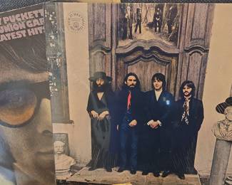 The Beatles - Sgt. Pepper's Lonely Hearts Club Band Vinyl Record (Gold Record Award Edition)